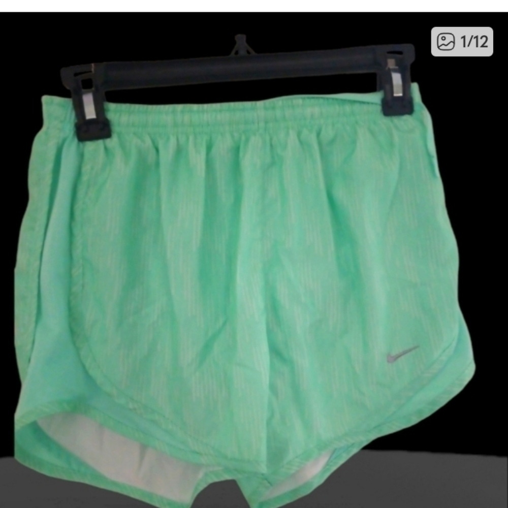 Nike Dri FIT Shorts Mint Green Extra Small - Picture 13 of 14